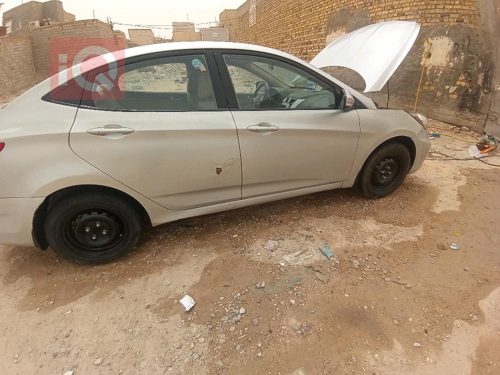 هیوندای ئەکسنت
